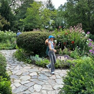 Meet your Posher, Madi